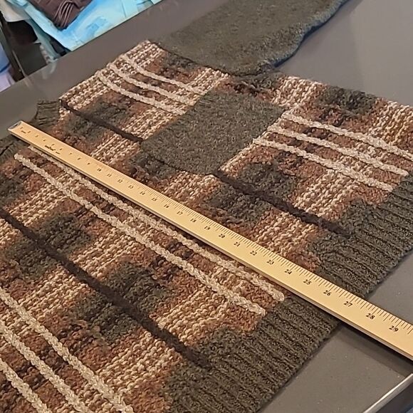 Time Told Best Oversized Olive and Cream Sweater with Pocket - Picture 3 of 8